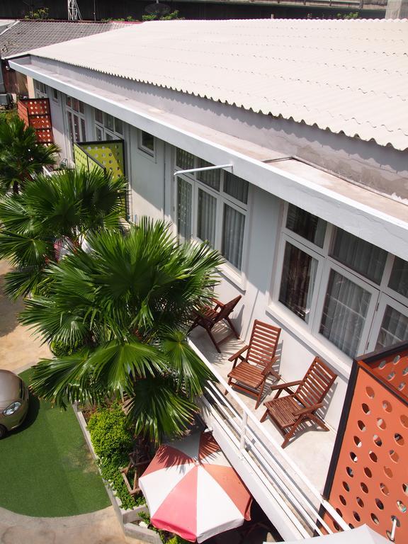 Hotel Retroasis Bangkok Exterior foto