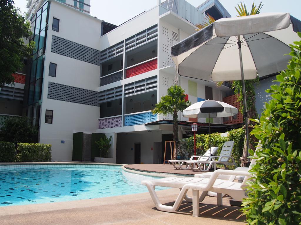 Hotel Retroasis Bangkok Exterior foto